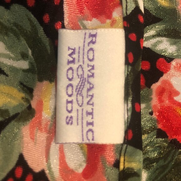 ✨ Vintage Romantic Moods Floral Chemise – Feminine & Flowy, Size Small ✨ - Picture 4 of 5